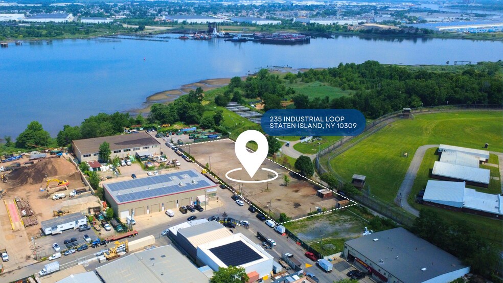 More Photos Of 235 Industrial Loop, Staten Island Land For Lease