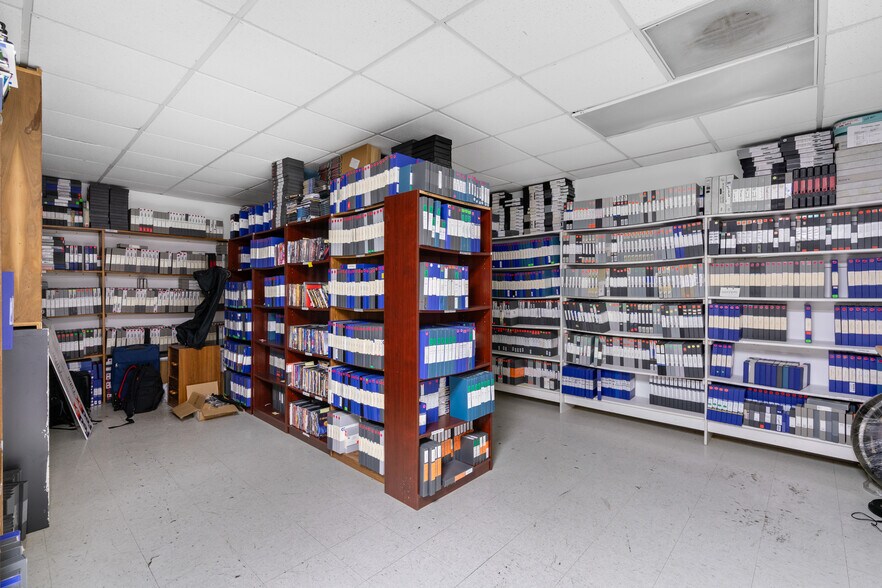 More Photos Of 1110 Brickell Ave, Miami Office Residential For Sale