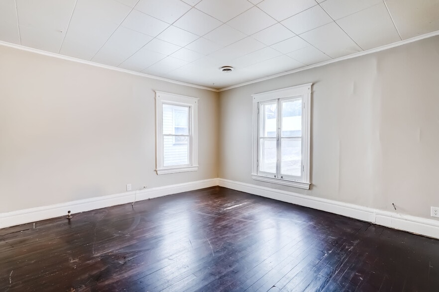 More Photos Of 1132 Monroe Ave, Rochester Freestanding For Lease