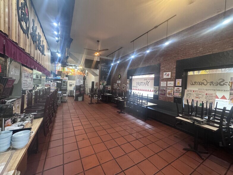 More Photos Of 1601 Sawtelle Blvd, Los Angeles Storefront Retail Office For Lease