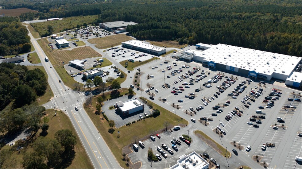 More Photos Of 175 Frontage Rd, Hartwell Freestanding For Lease