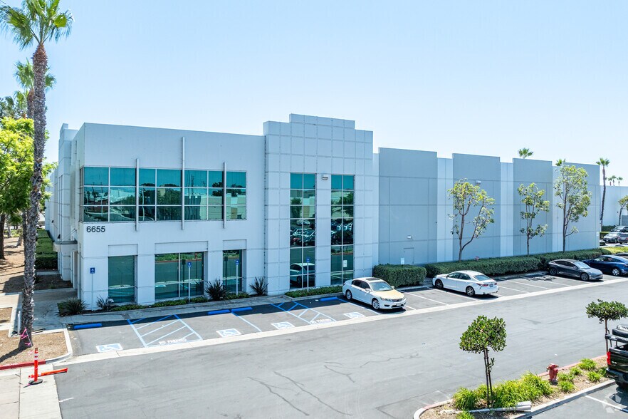 More Photos Of 6655 Knott Ave, Buena Park Distribution For Lease
