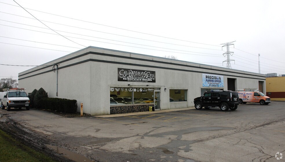 More Photos Of 26W251 St Charles Rd, Carol Stream Service For Lease