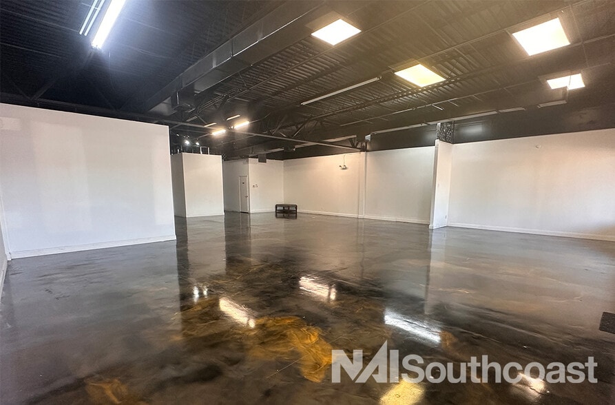 More Photos Of 1000-1070 SE Port Saint Lucie Blvd, Port Saint Lucie Unknown For Lease