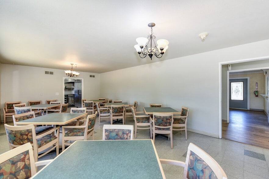 More Photos Of 7710 Sunset Ave, Fair Oaks Assisted Living For Sale