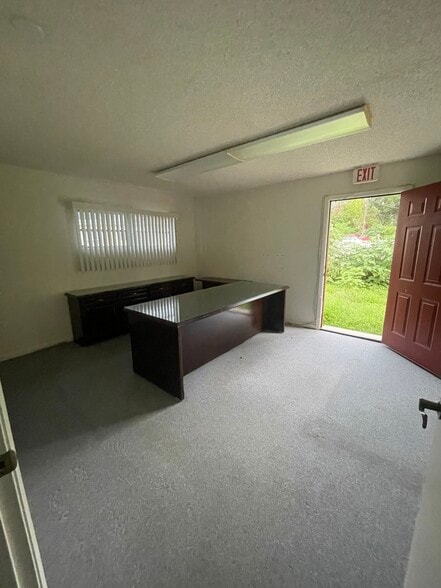 More Photos Of 5516 SE 113th St, Belleview Office For Lease
