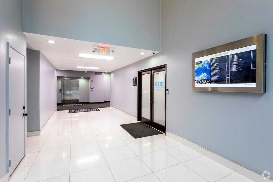 More Photos Of 1701 Westwind Dr, Bakersfield Office For Lease