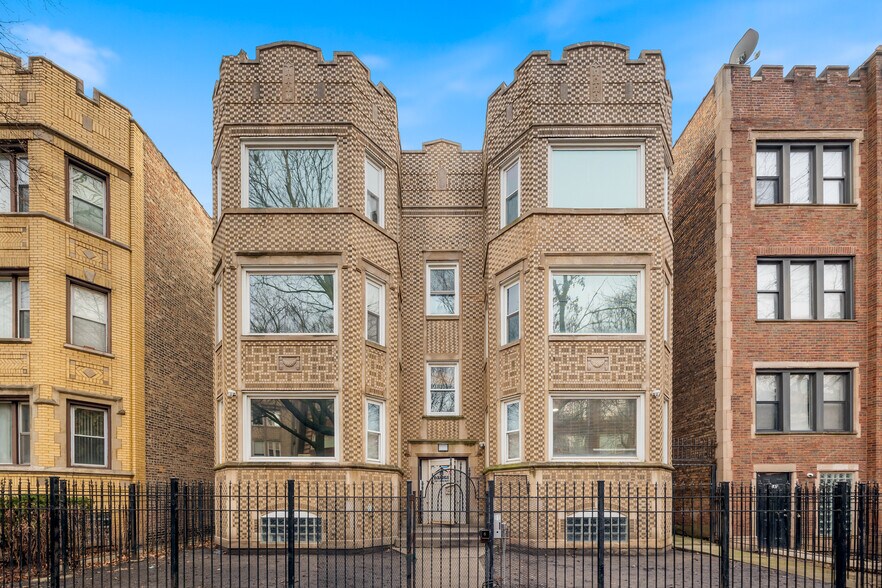 More Photos Of 8139 S Drexel Ave, Chicago Multifamily For Sale