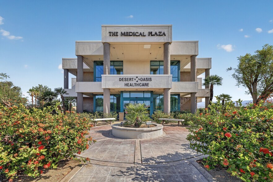Primary Photo Of 41120 Washington St, Bermuda Dunes Medical For Lease