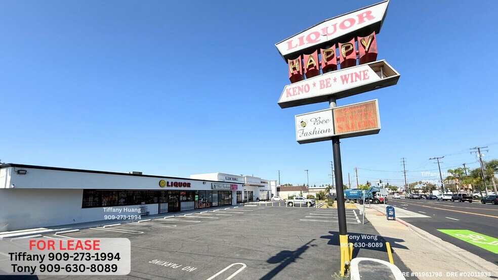 More Photos Of 138-140 E Taft Ave, Orange Freestanding For Lease