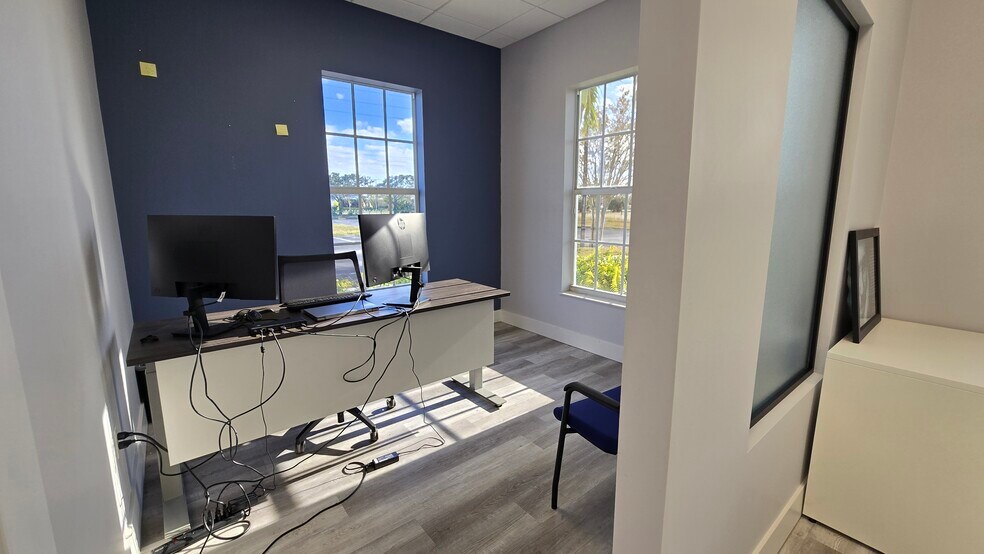 More Photos Of 3972 W Eau Gallie Blvd, Melbourne Medical For Lease