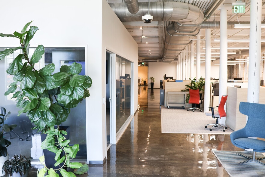 More Photos Of 800 Taylor St, Durham Office For Sale