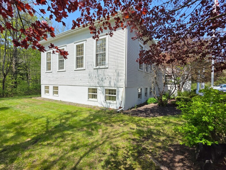 More Photos Of 338 E Montpelier Rd, Barre Town Office For Sale
