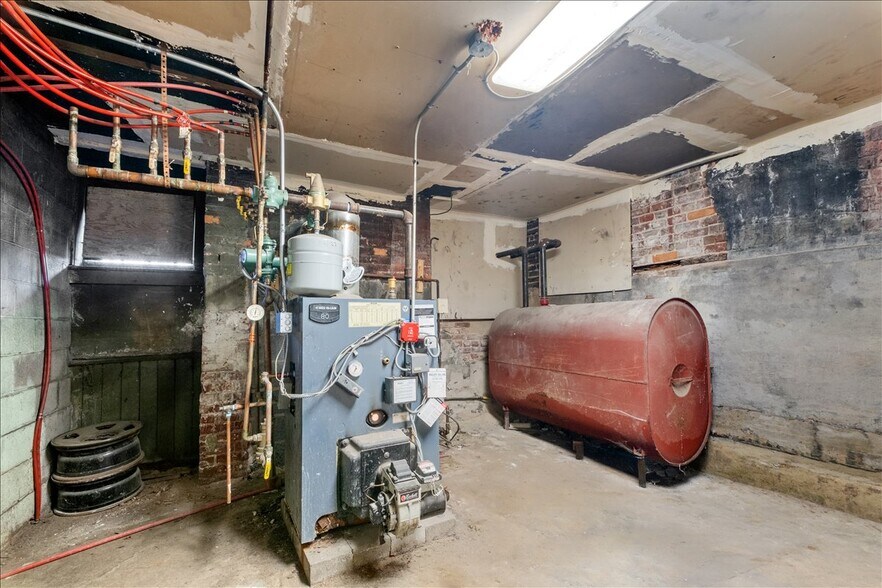 More Photos Of 97 Waverly St, Yonkers Apartments For Sale