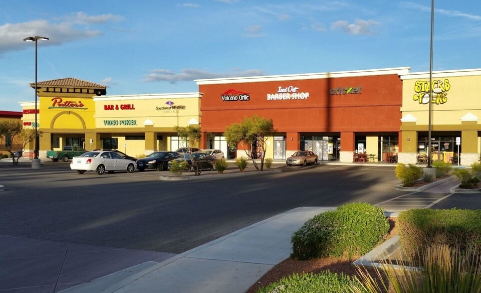 More Photos Of 7150 S Durango Dr, Las Vegas General Retail For Lease