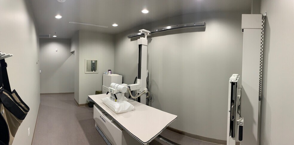 More Photos Of 4361 Boniface Pky, Anchorage Healthcare For Sale