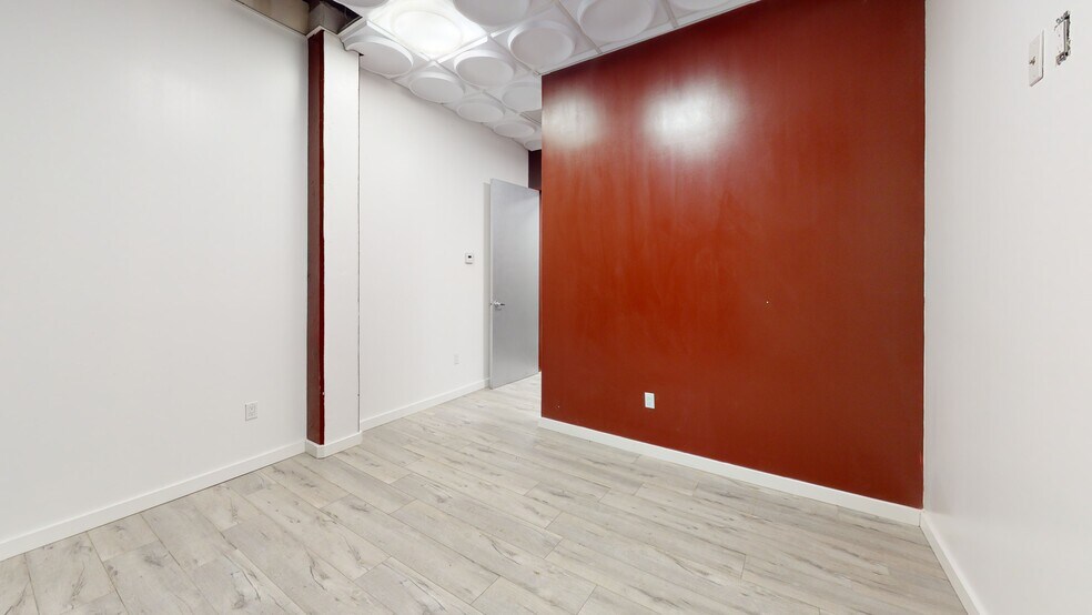 More Photos Of 585 Pine Ave, Long Beach Apartments For Lease