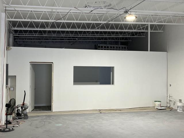 More Photos Of 2850-2852 47th Ave N, Saint Petersburg Warehouse For Sale