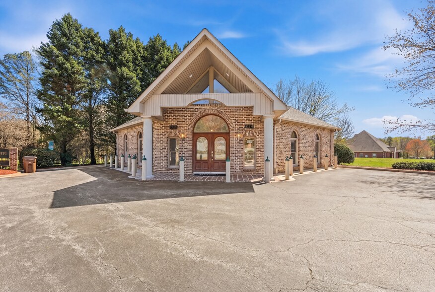 Primary Photo Of 2507 Jake Alexander Blvd S, Salisbury Medical For Lease