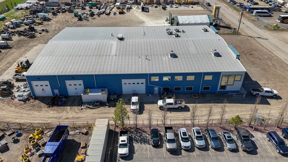 More Photos Of 609B Mccool Street, Crossfield, Crossfield Warehouse For Lease