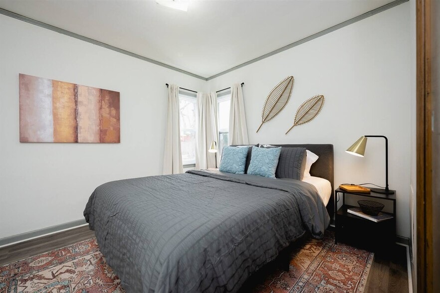 More Photos Of 6306 Urbandale Ave, Des Moines Multifamily For Sale