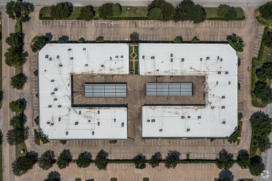 More Photos Of 3150 Premier Dr, Irving Unknown For Lease