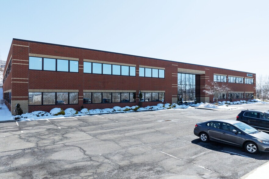 More Photos Of 1 Empire Dr, Rensselaer Office For Lease