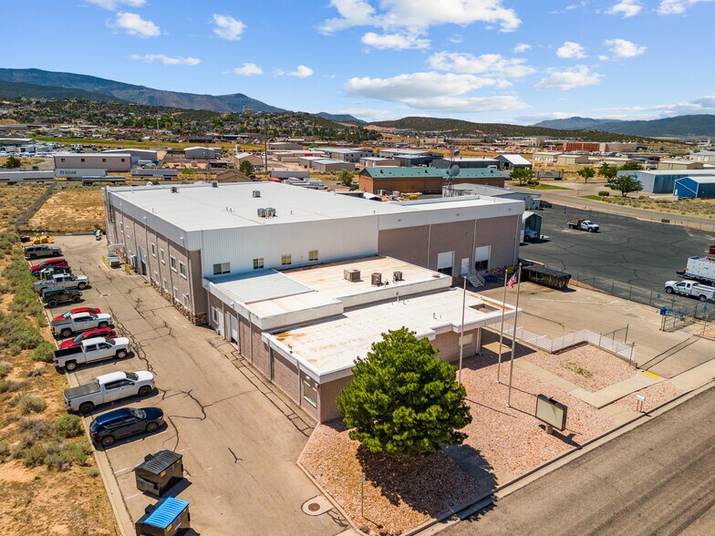 More Photos Of 2331 W Park Ave, Cedar City Distribution For Sale