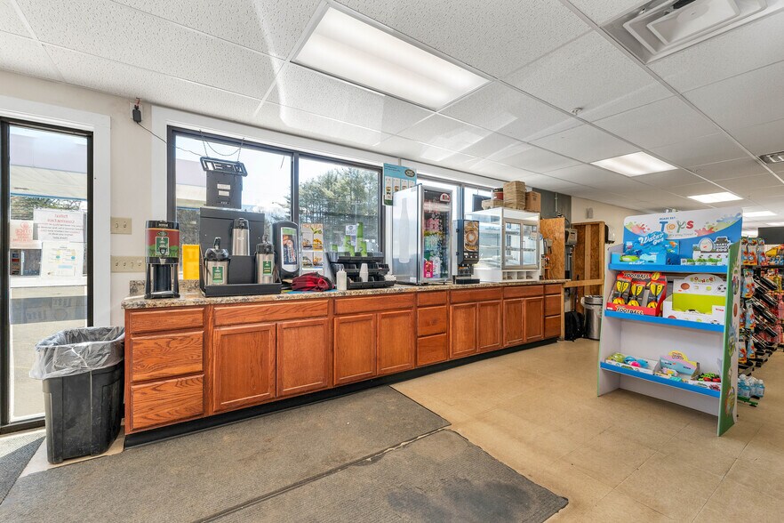 More Photos Of 2 Hill Rd, Franklin Storefront Retail Residential For Sale