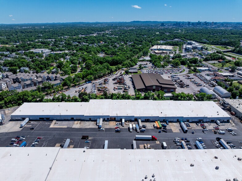 More Photos Of 3310-3422 Ambrose Ave, Nashville Warehouse For Lease