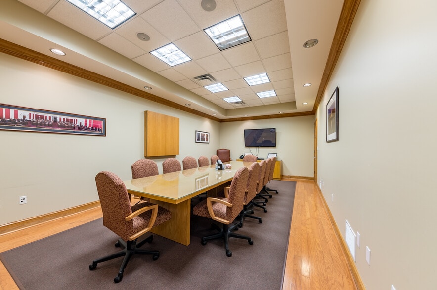 More Photos Of 315 High St, Morgantown Office For Sale