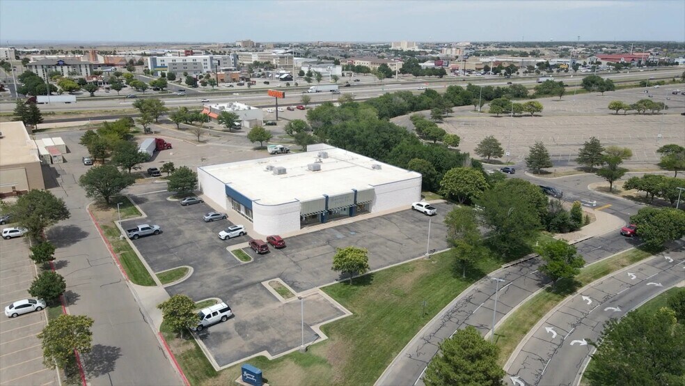 More Photos Of 100 Westgate Pky, Amarillo General Retail For Sale