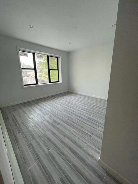 More Photos Of 16109 72nd Ave, Fresh Meadows Apartments For Sale