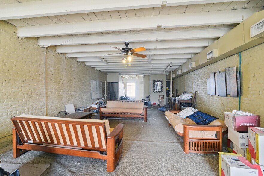 More Photos Of 409 Decatur St, New Orleans Storefront Retail Residential For Lease