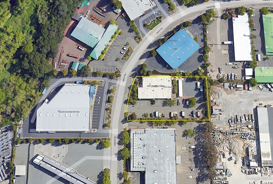 More Photos Of 3471 Regional Pkwy, Santa Rosa Light Manufacturing For Lease
