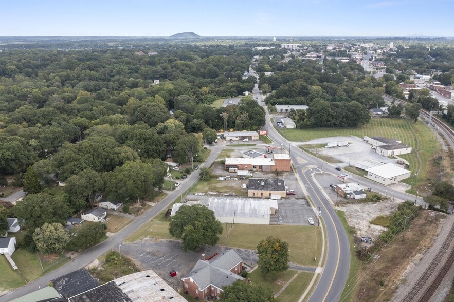 More Photos Of 1444 W Airline Ave, Gastonia Warehouse For Sale