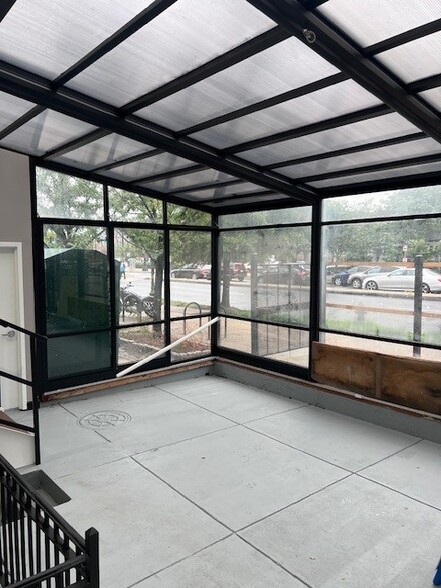More Photos Of 1431-1433 H St NE, Washington Restaurant For Lease