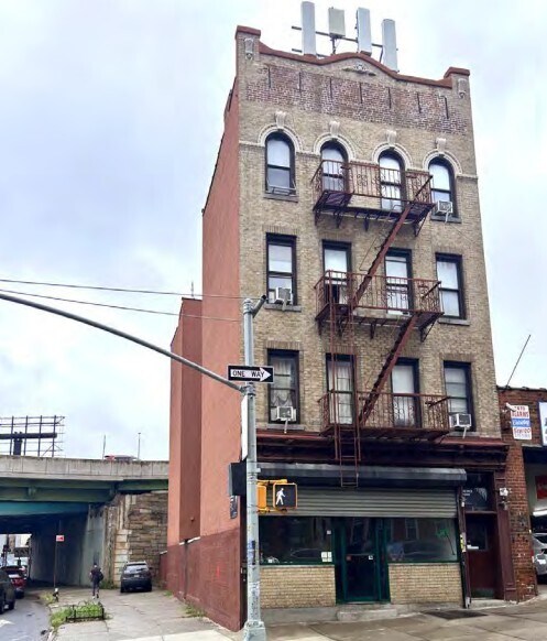 More Photos Of 133 17th St, Brooklyn Apartments For Lease