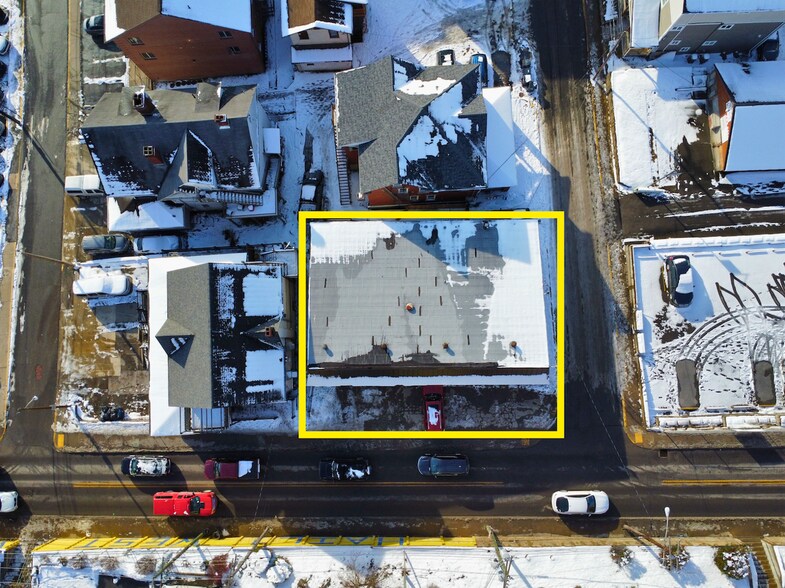 More Photos Of 2045 University Ave, Morgantown Convenience Store For Sale