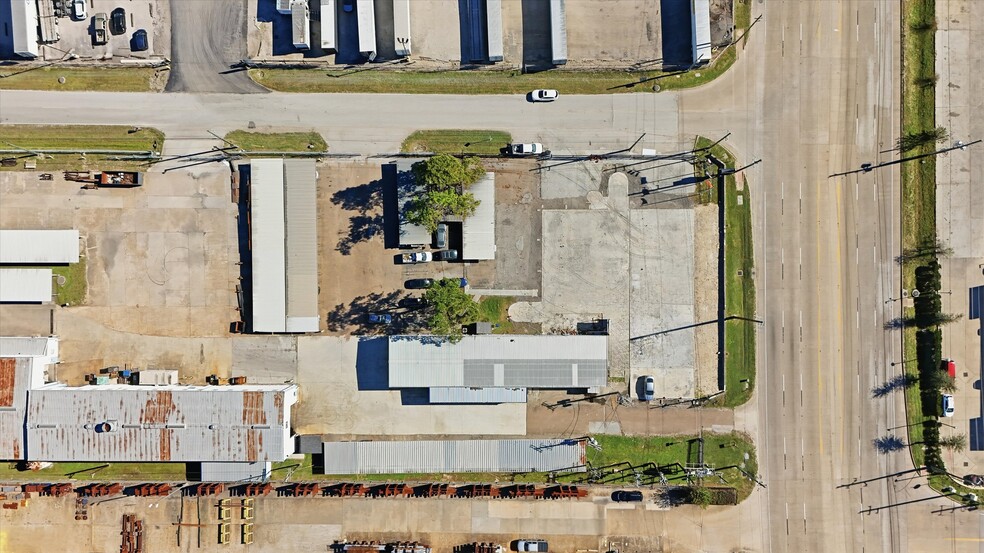 More Photos Of 12602 FM 529 Rd, Houston Manufacturing For Lease