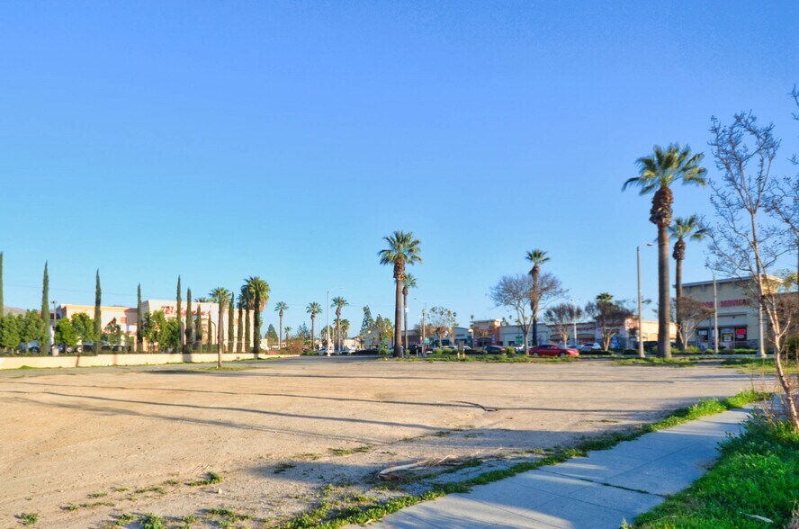 More Photos Of 1775-1795 University Ave, Riverside Land For Sale