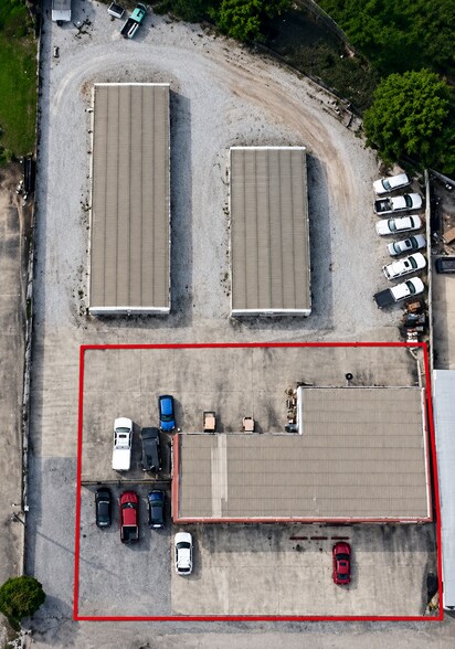More Photos Of 3919 Highway 25, Montevallo Service For Sale