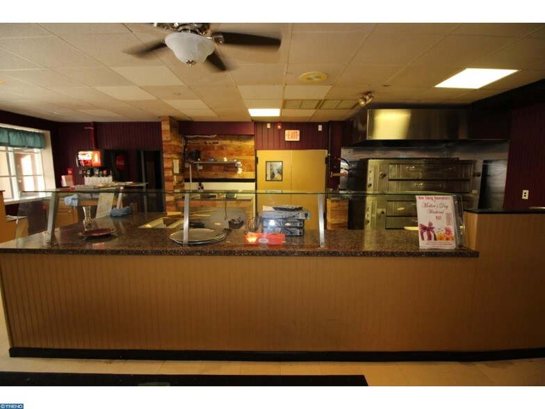 More Photos Of 638-640 Stokes Rd, Medford Restaurant For Sale