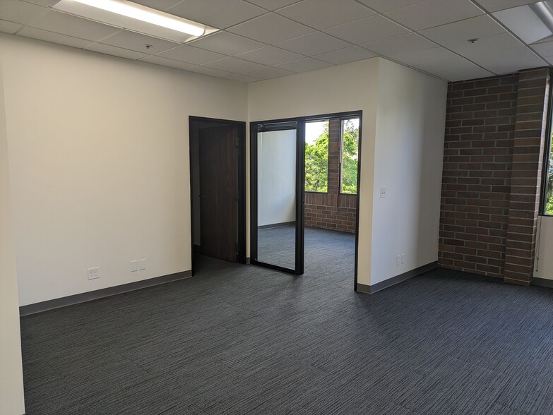 More Photos Of 133 Mission St, Santa Cruz Medical For Lease