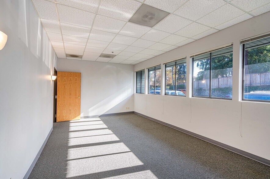 More Photos Of 2448 Guerneville Rd, Santa Rosa Medical For Sale