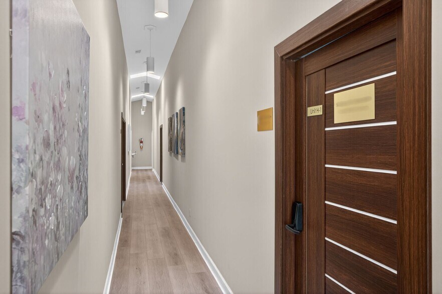 More Photos Of 1146 Walker Rd, Great Falls Medical For Sale