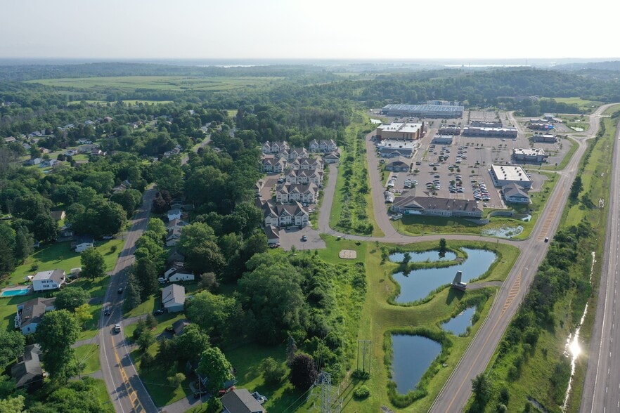 More Photos Of 120 Township Blvd, Camillus Unknown For Lease