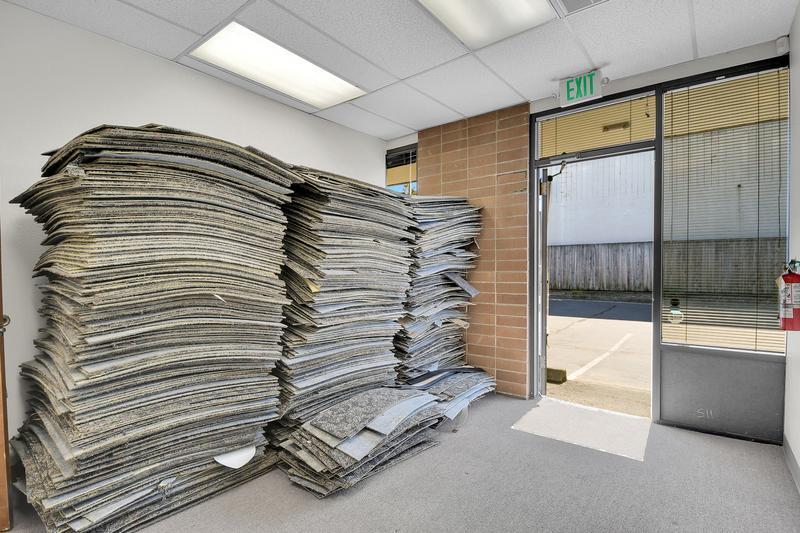 More Photos Of 18023 Highway 99, Lynnwood Office For Lease