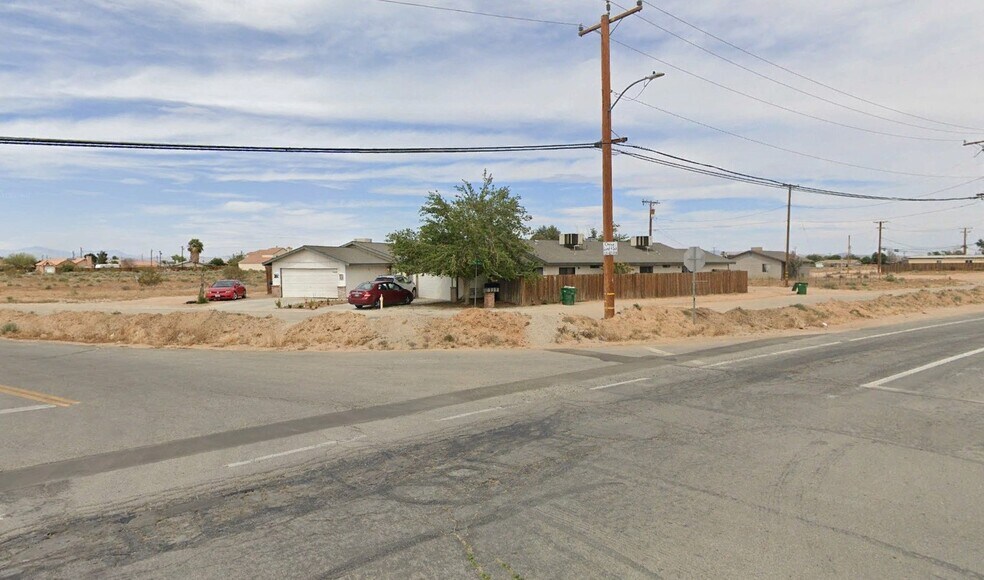 More Photos Of 9231 N Loop Blvd, California City Apartments For Sale