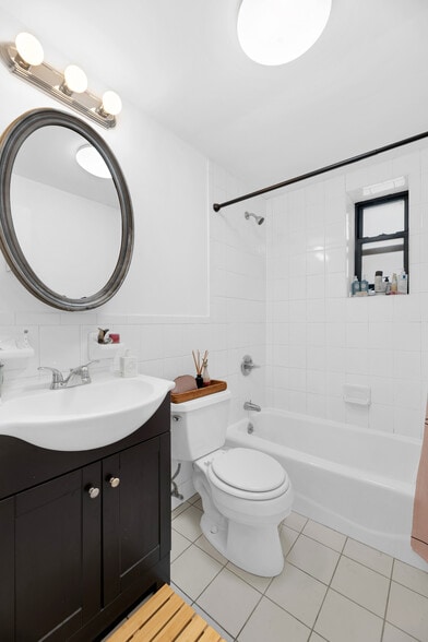 More Photos Of 571 8Th Street, Brooklyn Apartments For Sale